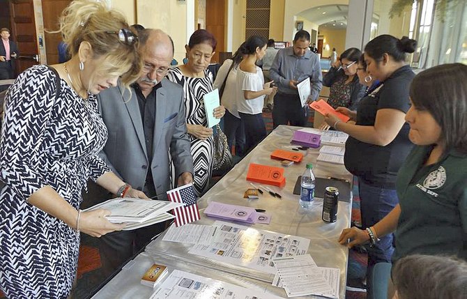 El Departamento de elecciones del Condado de Hidalgo logró registrar a más de 250 nuevo ciudadanos.